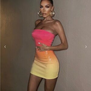 #runawaythelabel MALIBU STRAPLESS DRESS - SUNRISE